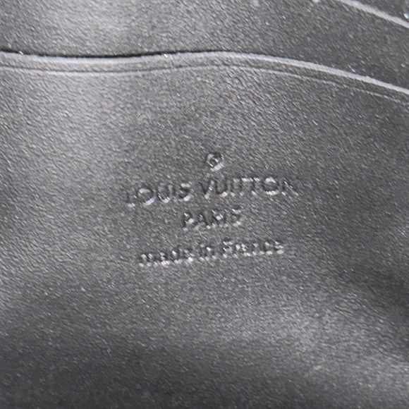 Louis vuitton monogram shadow discovery pouch wallet case - Picture 10 of 13